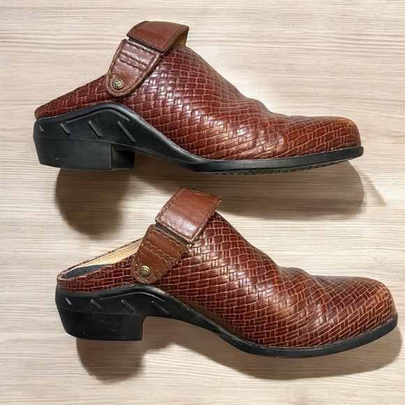 Ariat Western Style Leather Sport Mules size 9 - Picture 4 of 10